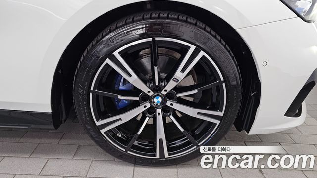 BMW 5 Series (G60) 530i xDrive M Sport 2025 — фото 42