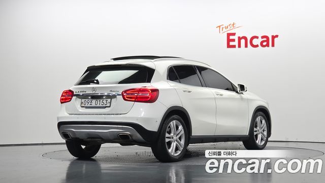 Mercedes-Benz GLA-Class (X156) GLA200 d 4MATIC 2016 — фото 2