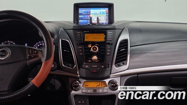 KG Mobility (SsangYong) Korando C 2.2 RX 2WD SUP 2016 — фото 14