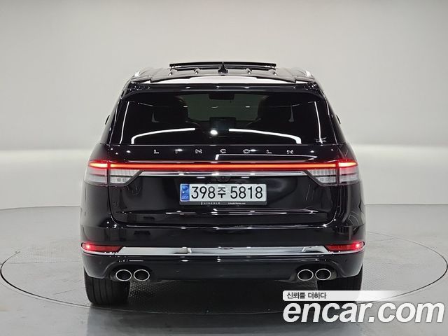 Lincoln Aviator (II) 3.0 Black Label AWD 2023 — фото 3