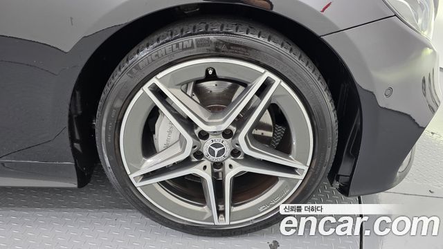 Mercedes-Benz E-Class (W213) E220d Coupe 2017 — фото 21