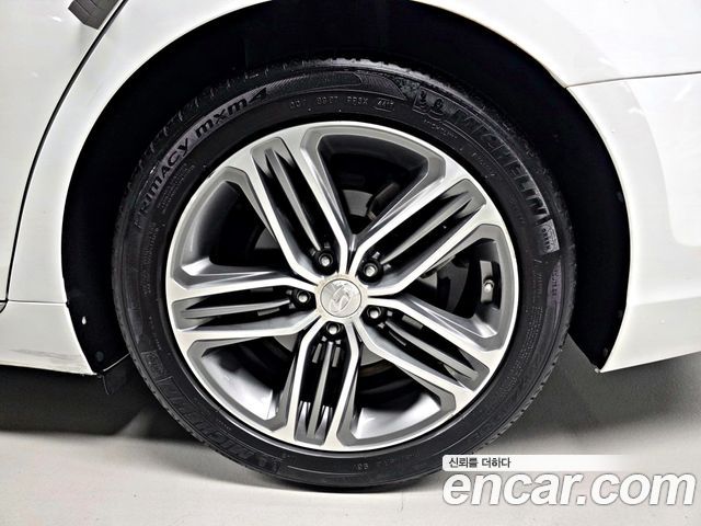 Hyundai Grandeur (IG) 3.0 Exclusive 2018 — фото 24