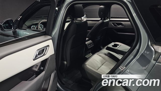 Land Rover Range Rover Velar 2.0 P250 Dynamic SE 2026 — фото 12