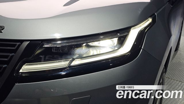 Land Rover Range Rover Velar 2.0 P250 Dynamic SE 2026 — фото 22