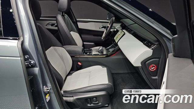 Land Rover Range Rover Velar 2.0 P250 Dynamic SE 2026 — фото 30
