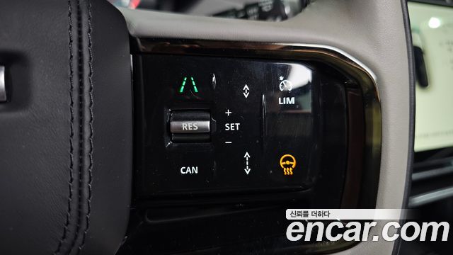Land Rover Range Rover Velar 2.0 P250 Dynamic SE 2026 — фото 33