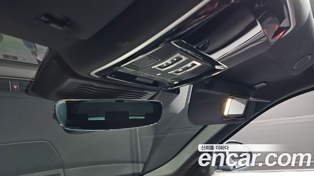 Land Rover Range Rover Velar 2.0 P250 Dynamic SE 2026 — фото 39