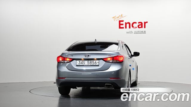 Hyundai Avante 1.6 GDi Modern Standard 2014 — фото 4