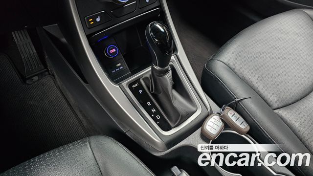 Hyundai Avante 1.6 GDi Modern Standard 2014 — фото 9