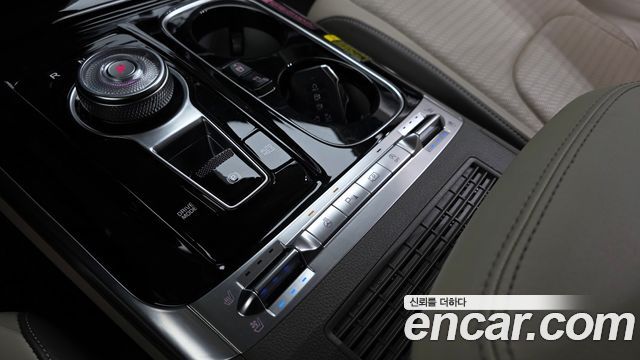 Kia Carnival (IV) Diesel 9-Seater Hi-Limousine Signature 2022 — фото 17