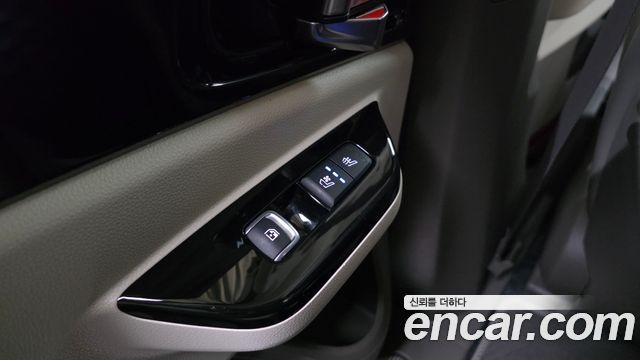 Kia Carnival (IV) Diesel 9-Seater Hi-Limousine Signature 2022 — фото 19