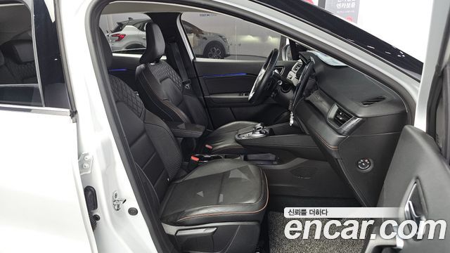 Renault Korea Captur 1.3 TCe Edition Paris 2021 — фото 10