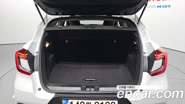 Renault Korea Captur 1.3 TCe Edition Paris 2021 — фото 30