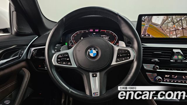 BMW 5 Series (G30) 530i xDrive M Sport Package 2021 — фото 13