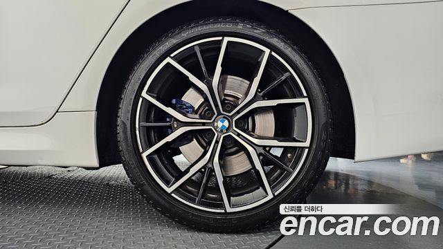 BMW 5 Series (G30) 530i xDrive M Sport Package 2021 — фото 21