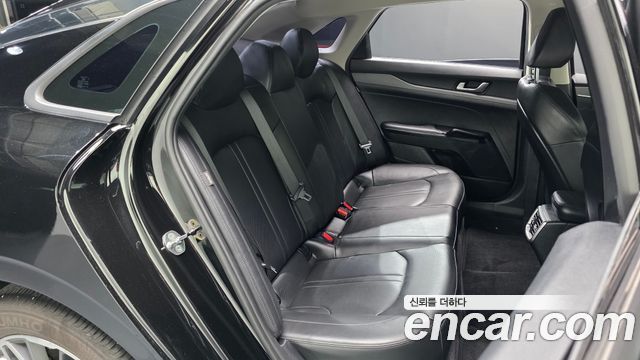 Kia K5 (III) 2.0 Trendy 2023 — фото 11