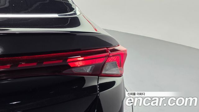 Kia K5 (III) 2.0 Trendy 2023 — фото 23
