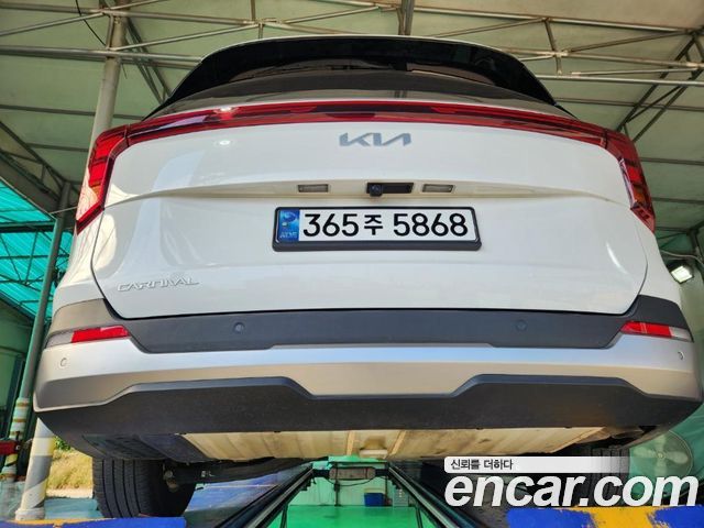 Kia Carnival (IV) Gasoline 9-Seater Prestige 2025 — фото 2