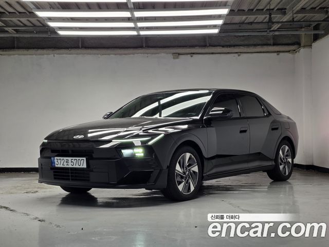 Hyundai Avante (CN8) 2.0 Inspiration