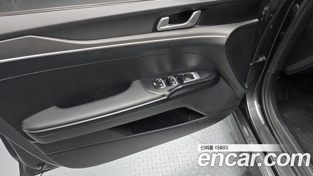 Kia K5 Hybrid (III) Prestige 2023 — фото 24