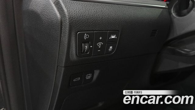 Kia K5 Hybrid (III) Prestige 2023 — фото 27