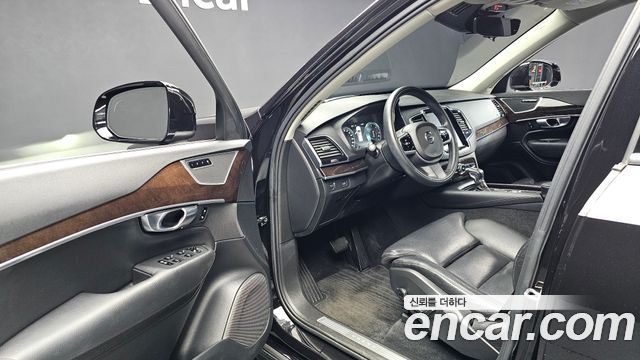 Volvo XC90 (II) D5 Momentum 2018 — фото 10