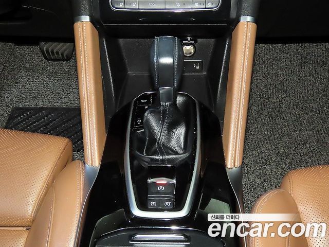 Renault Korea QM6 2.0 LPe RE 2WD 2021 — фото 16