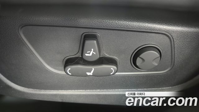KG Mobility (SsangYong) Torres EVX E7 2026 — фото 16
