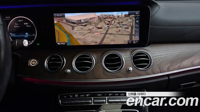 Mercedes-Benz E-Class (W213) E300 4MATIC Exclusive 2019 — фото 12