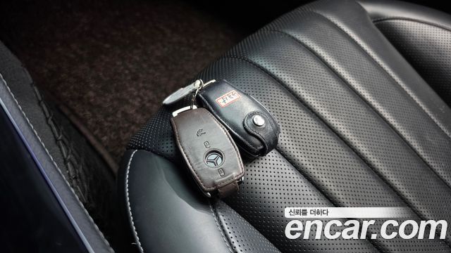 Mercedes-Benz E-Class (W213) E300 4MATIC Exclusive 2019 — фото 15
