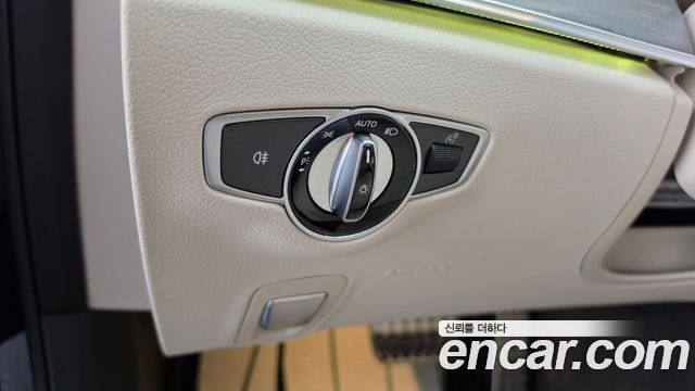 Mercedes-Benz CLS-Class (C257) CLS450 4MATIC 2023 — фото 33