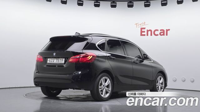 BMW 2 Series Active Tourer (F45) Joy 2015 — фото 2