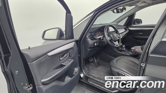 BMW 2 Series Active Tourer (F45) Joy 2015 — фото 10