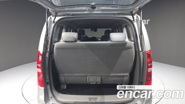 Hyundai Grand Starex 12-Seater Wagon Smart 2016 — фото 31