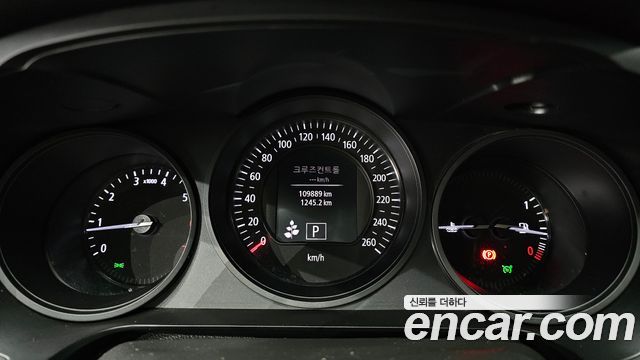 Renault Korea SM6 2.0 LPe SE 2020 — фото 8