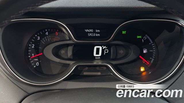 Renault Korea QM3 LE 2018 — фото 8