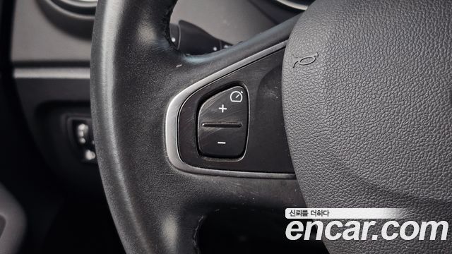 Renault Korea QM3 LE 2018 — фото 18