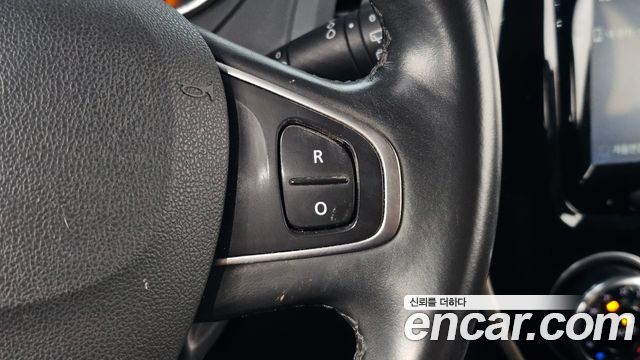 Renault Korea QM3 LE 2018 — фото 19