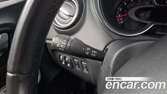 Renault Korea QM3 LE 2018 — фото 21