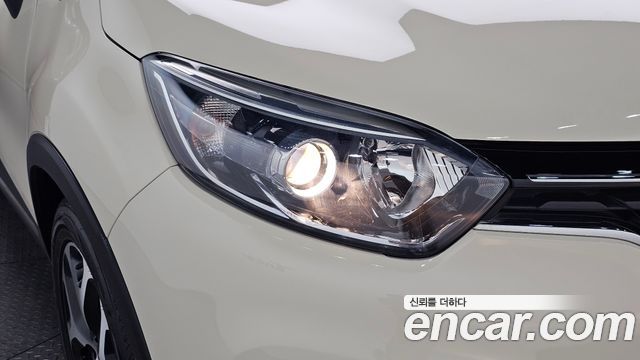 Renault Korea QM3 LE 2018 — фото 28