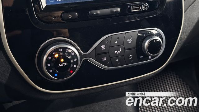 Renault Korea QM3 LE 2018 — фото 34