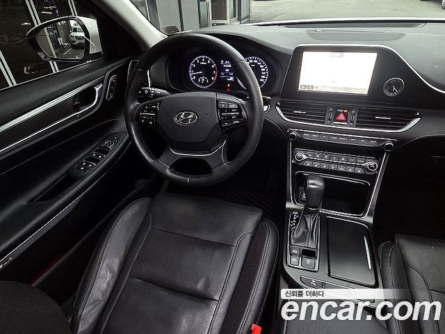 Hyundai Grandeur (IG) 2.4 Premium Special 2018 — фото 7