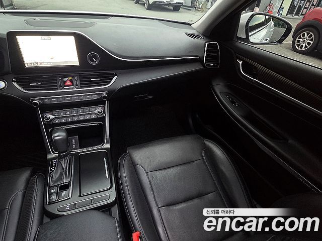 Hyundai Grandeur (IG) 2.4 Premium Special 2018 — фото 8