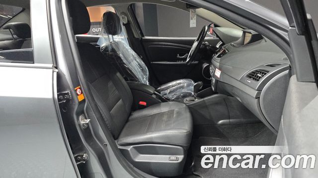 Renault Korea SM3 Neo LE 2019 — фото 12