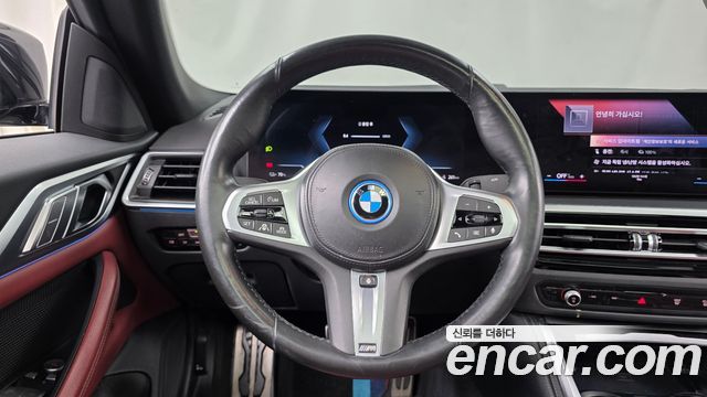 BMW i4 eDrive40 M Sports 2022 — фото 13