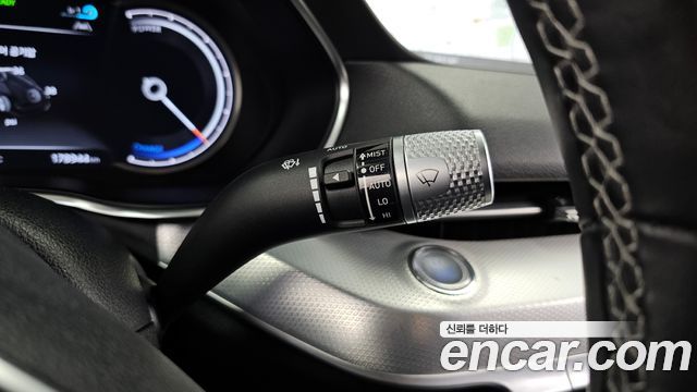 Genesis Electrified G80 (RG3) e-AWD 2022 — фото 18