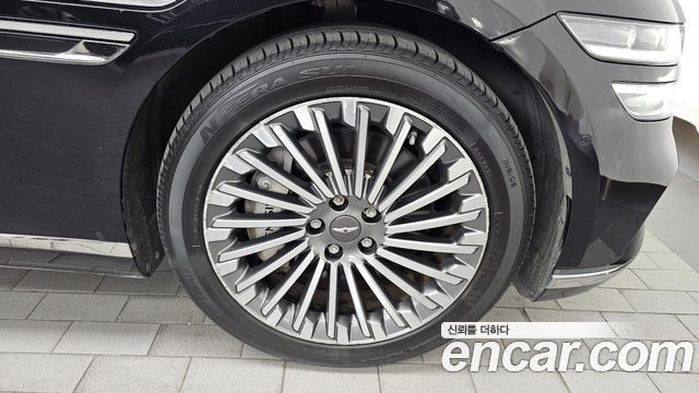 Genesis Electrified G80 (RG3) e-AWD 2022 — фото 21