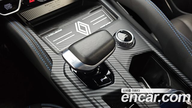 Renault Korea Grand Koleos 1.5 E-TECH Esprit Alphine 2WD 2025 — фото 9