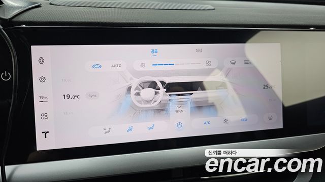 Renault Korea Grand Koleos 1.5 E-TECH Esprit Alphine 2WD 2025 — фото 20