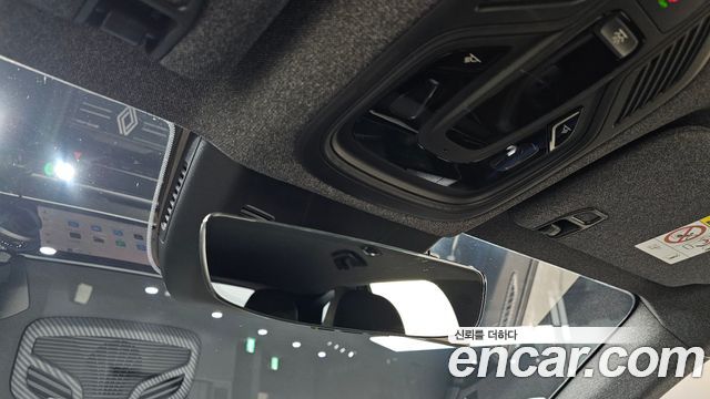 Renault Korea Grand Koleos 1.5 E-TECH Esprit Alphine 2WD 2025 — фото 29